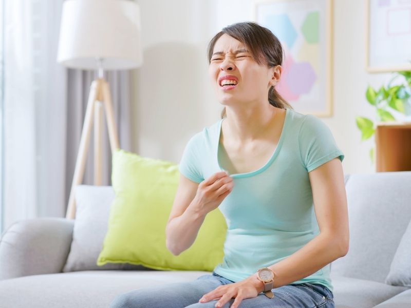 Dehydration After Bariatric Surgery: Prevention & Tips